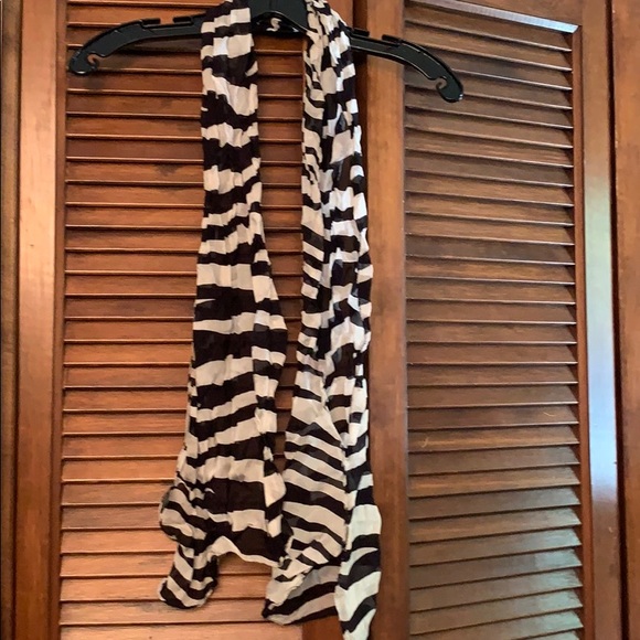 EUC Zebra Print Scarf - Picture 1 of 3